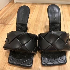 Bottega Veneta Black Quilted Sandals